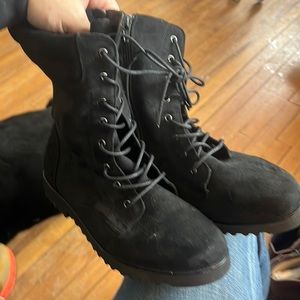 Like new comfort view women’s boot